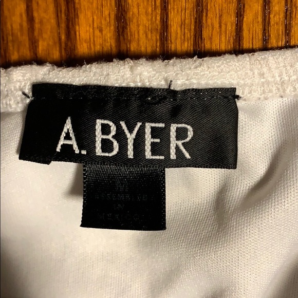 Dress - Picture 3 of 4